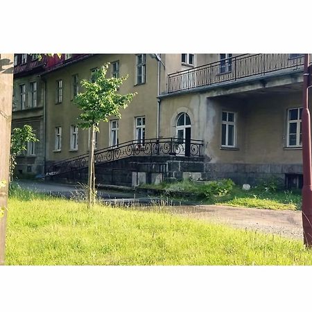 Strefa Zen Pokoje Z Klimatem Przy Parku. Jelenia Góra Екстериор снимка